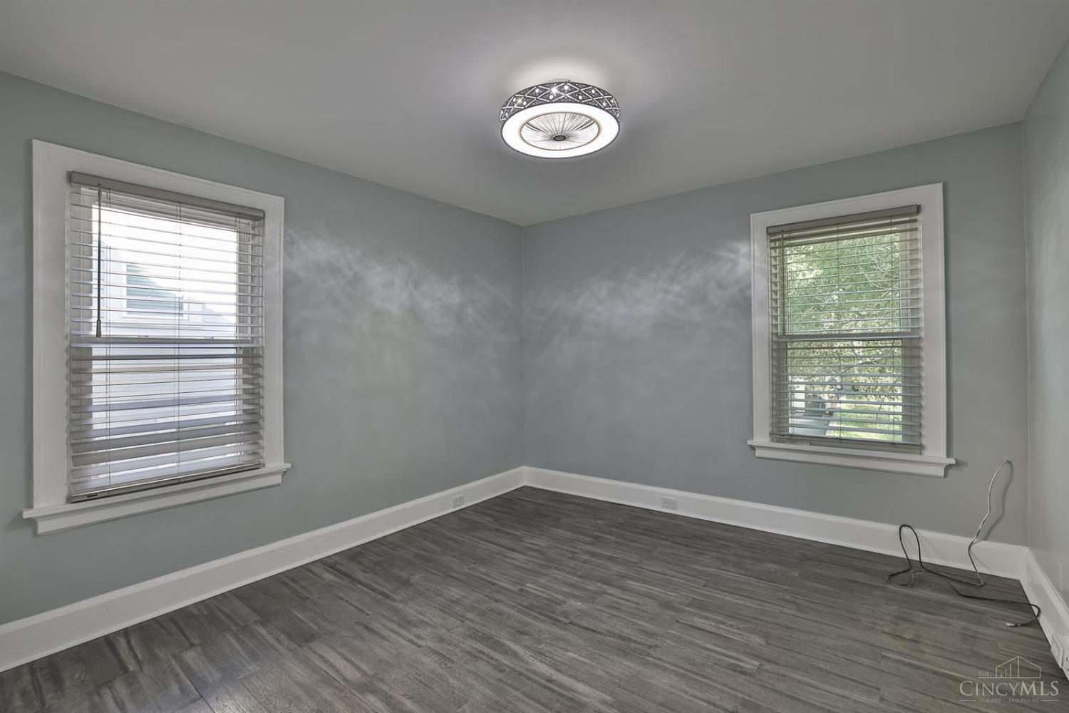 5725 Sierra Park Place