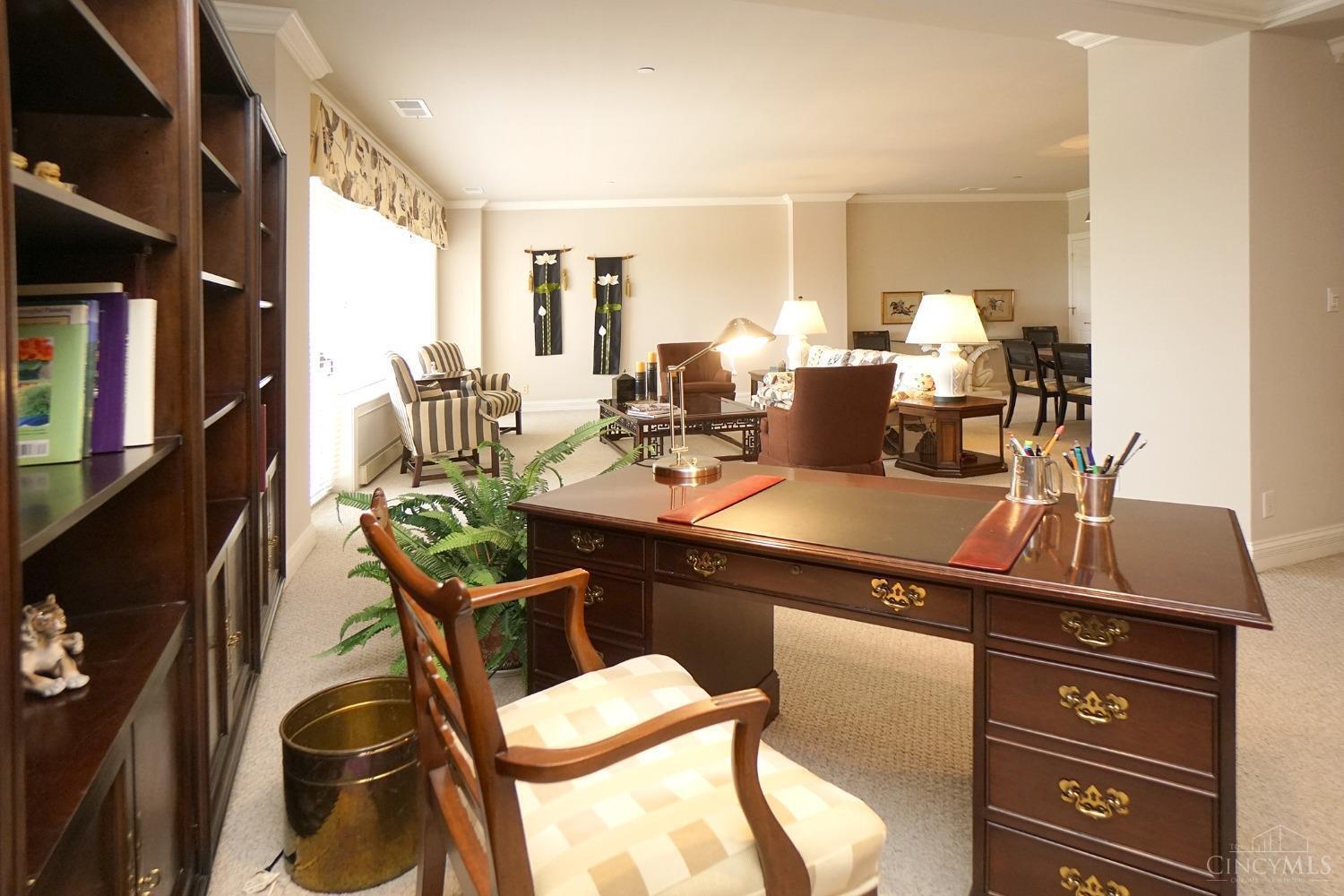 900 Adams Crossing 5400