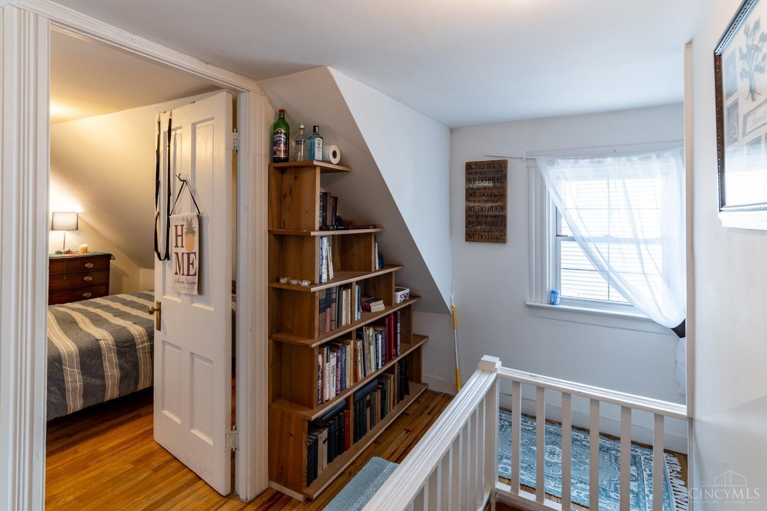 2846 Observatory Avenue