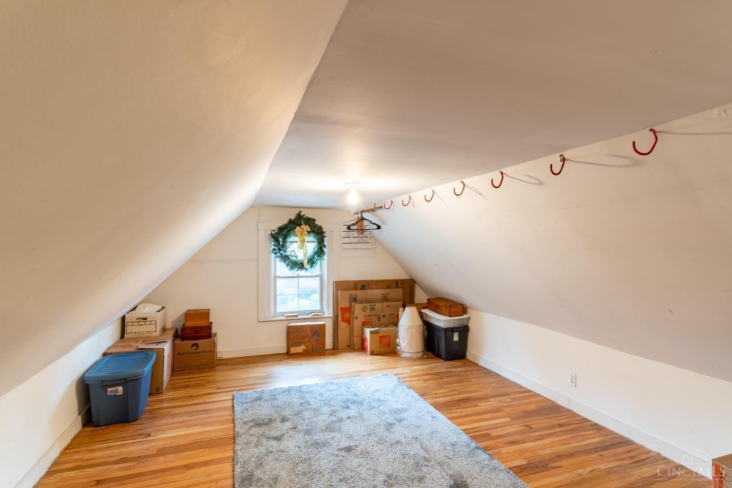 2846 Observatory Avenue