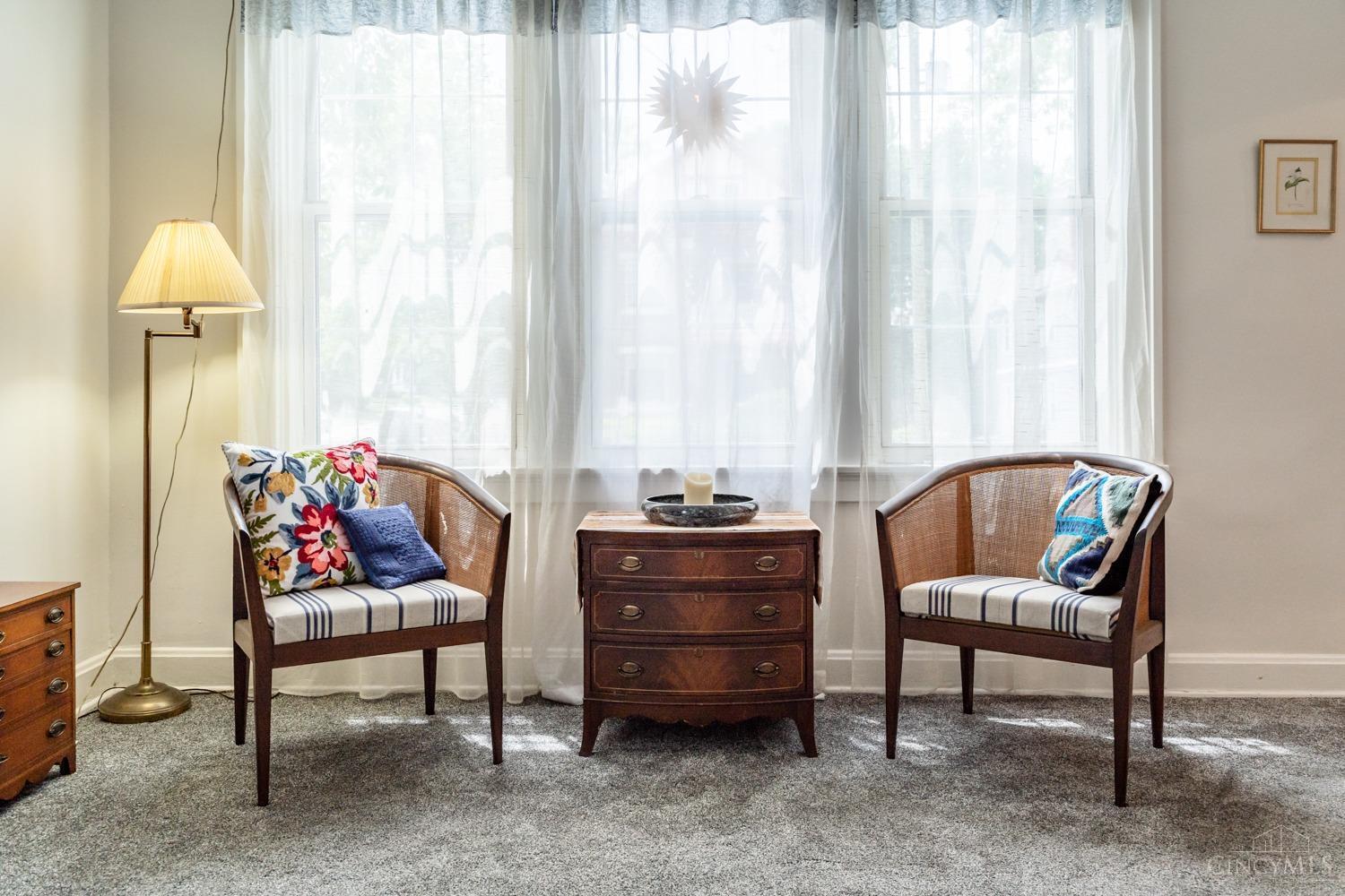 2846 Observatory Avenue