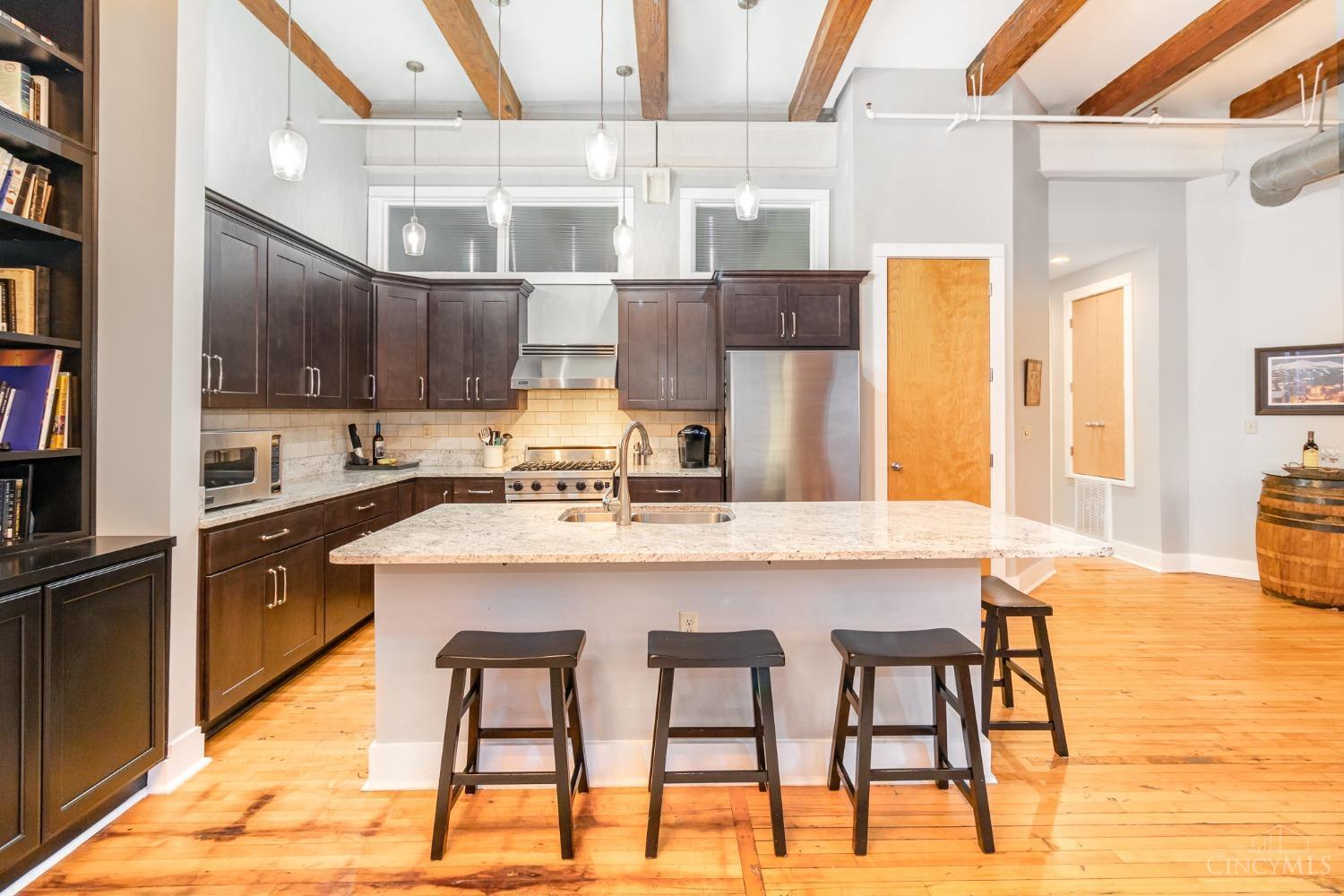 26 E Sixth Street 202