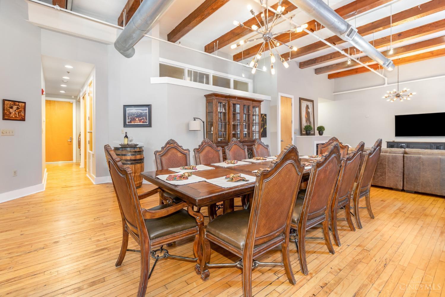 26 E Sixth Street 202