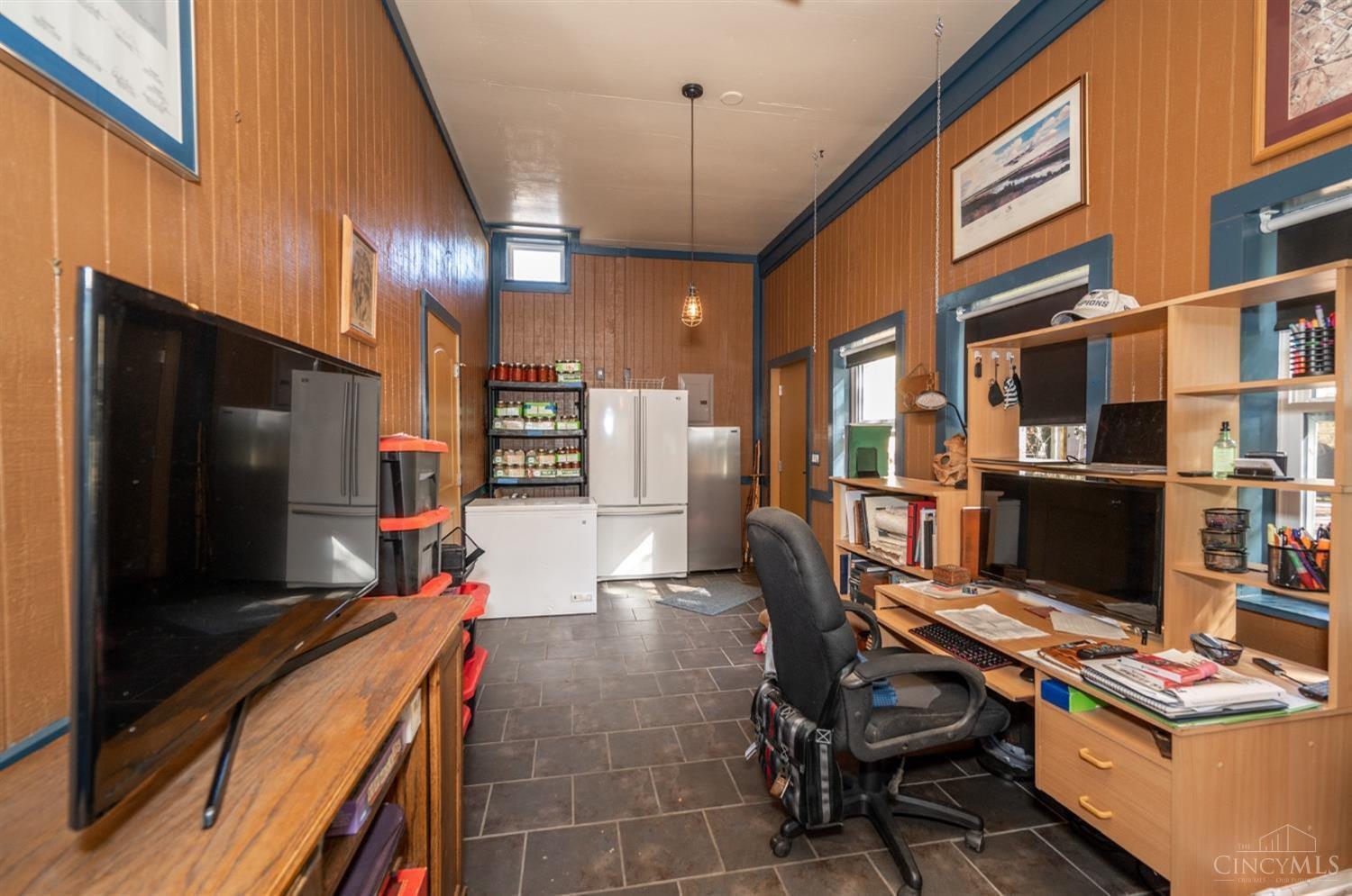 2229 Laurel Lindale Road