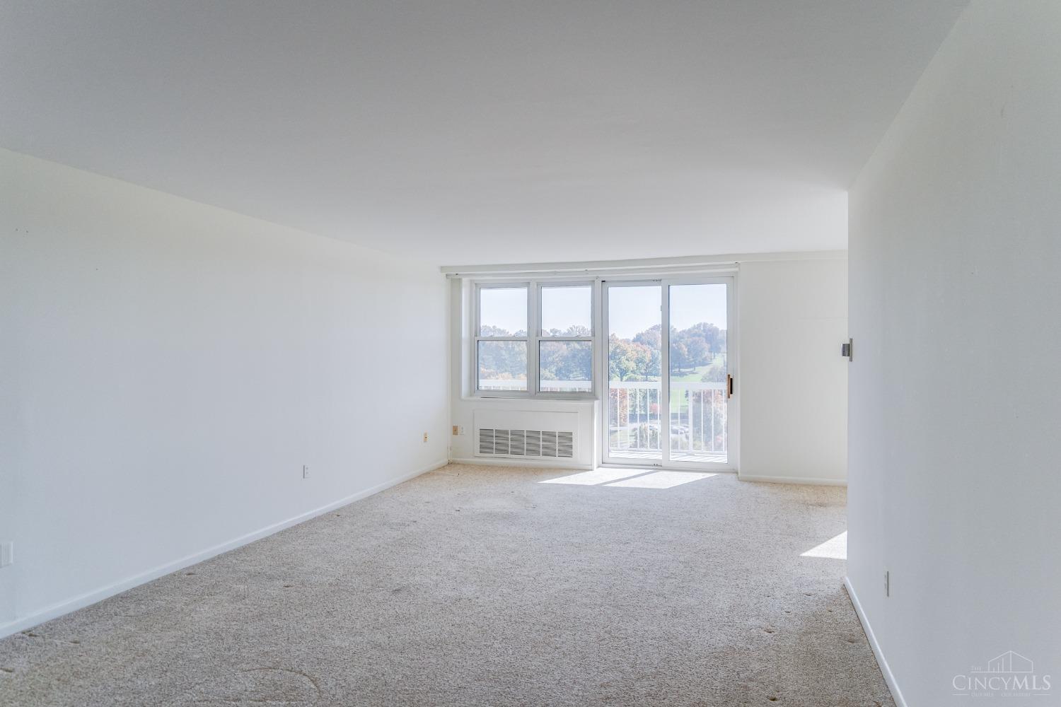 2444 Madison Road 1005