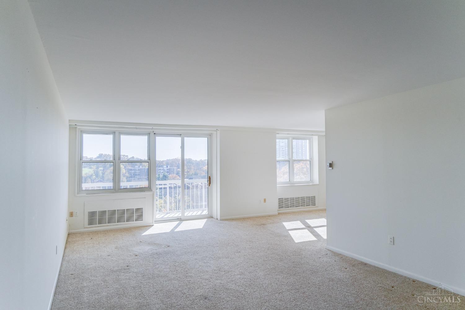 2444 Madison Road 1005