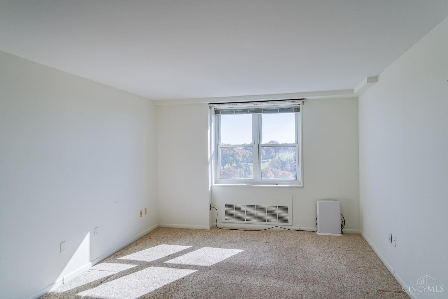 2444 Madison Road 1005