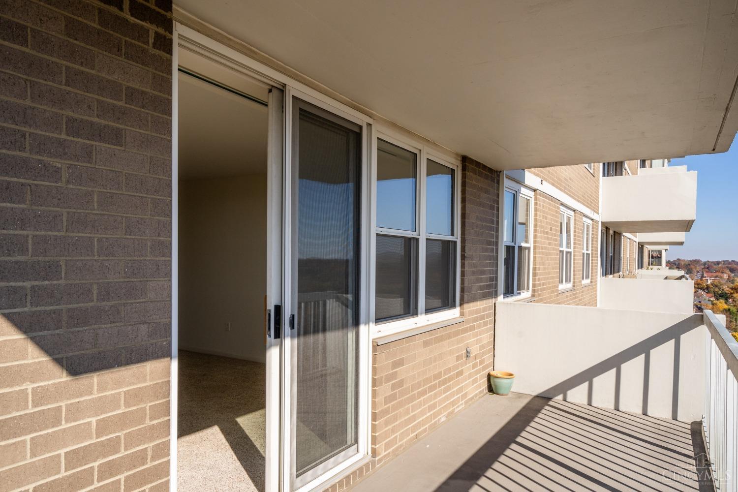 2444 Madison Road 1005