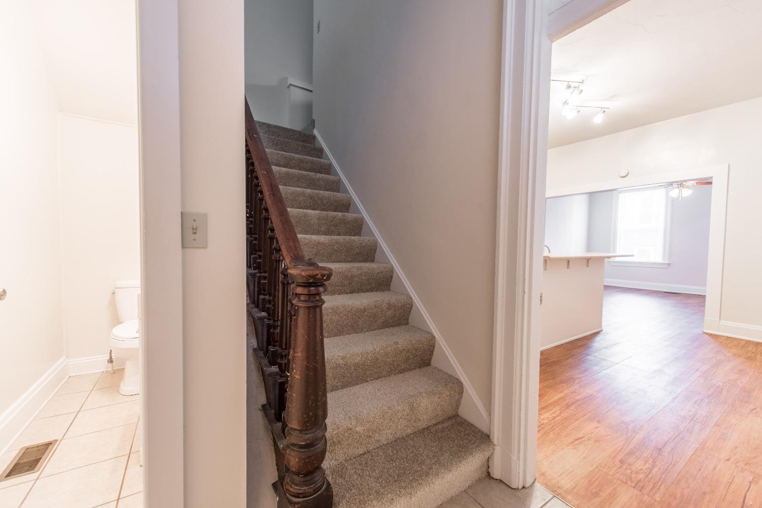 2728 Glendora Avenue