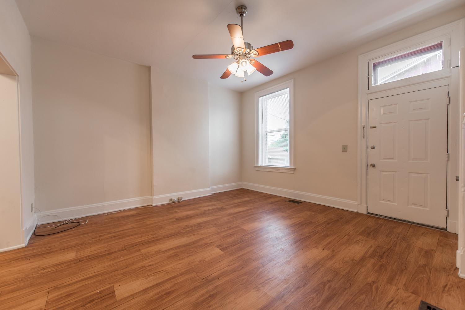 2728 Glendora Avenue