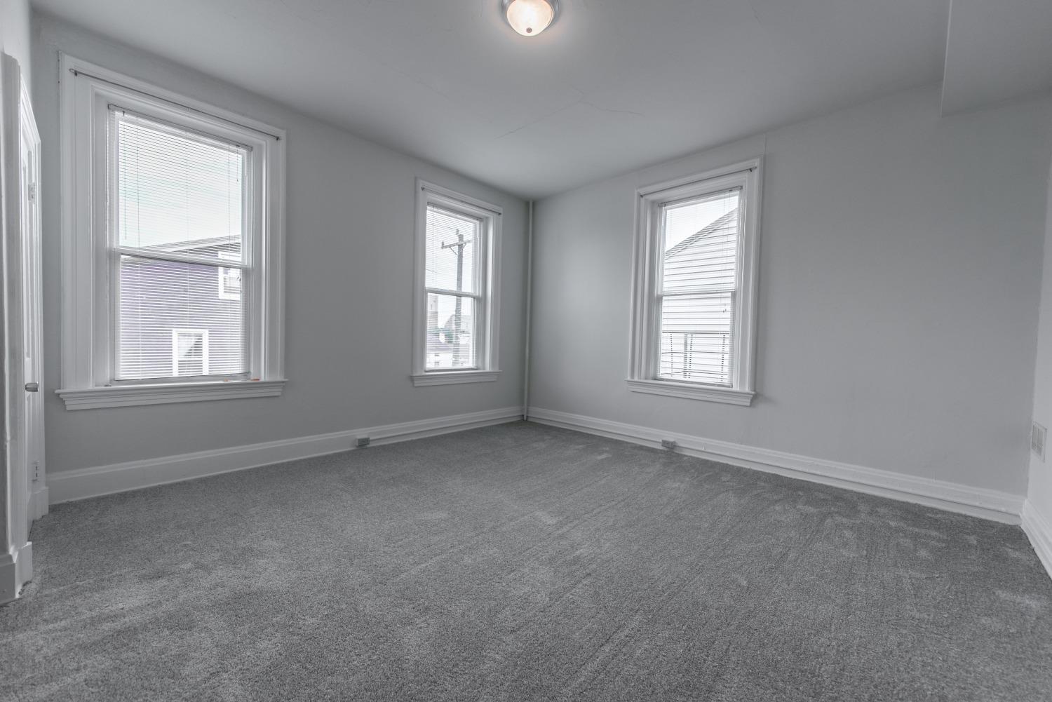 2728 Glendora Avenue