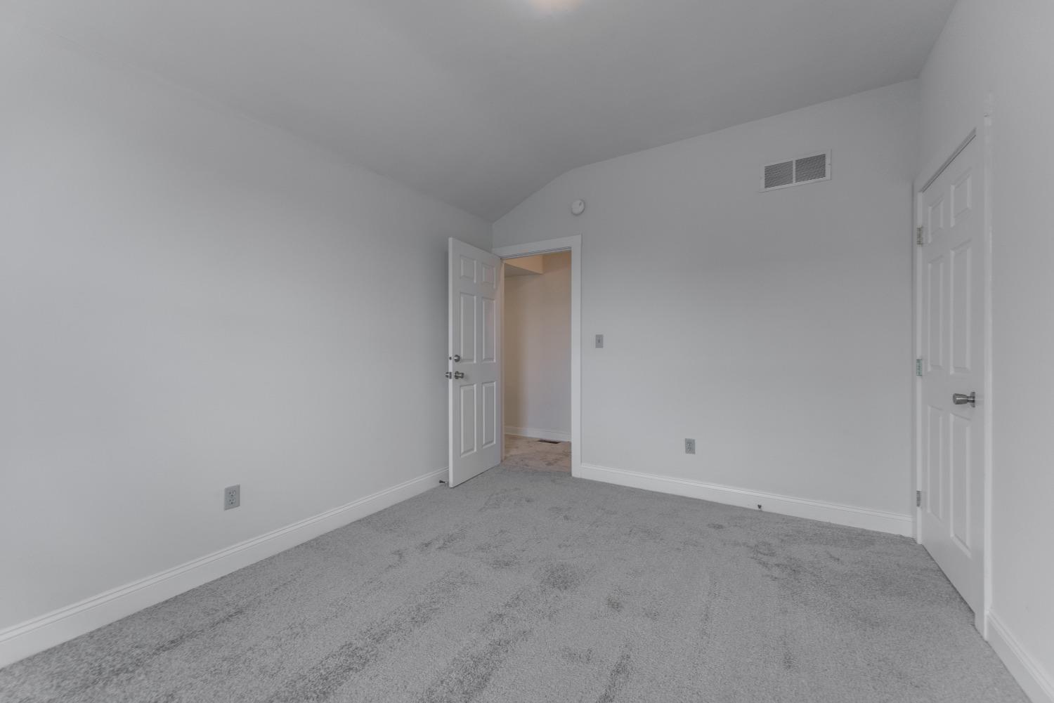 2728 Glendora Avenue