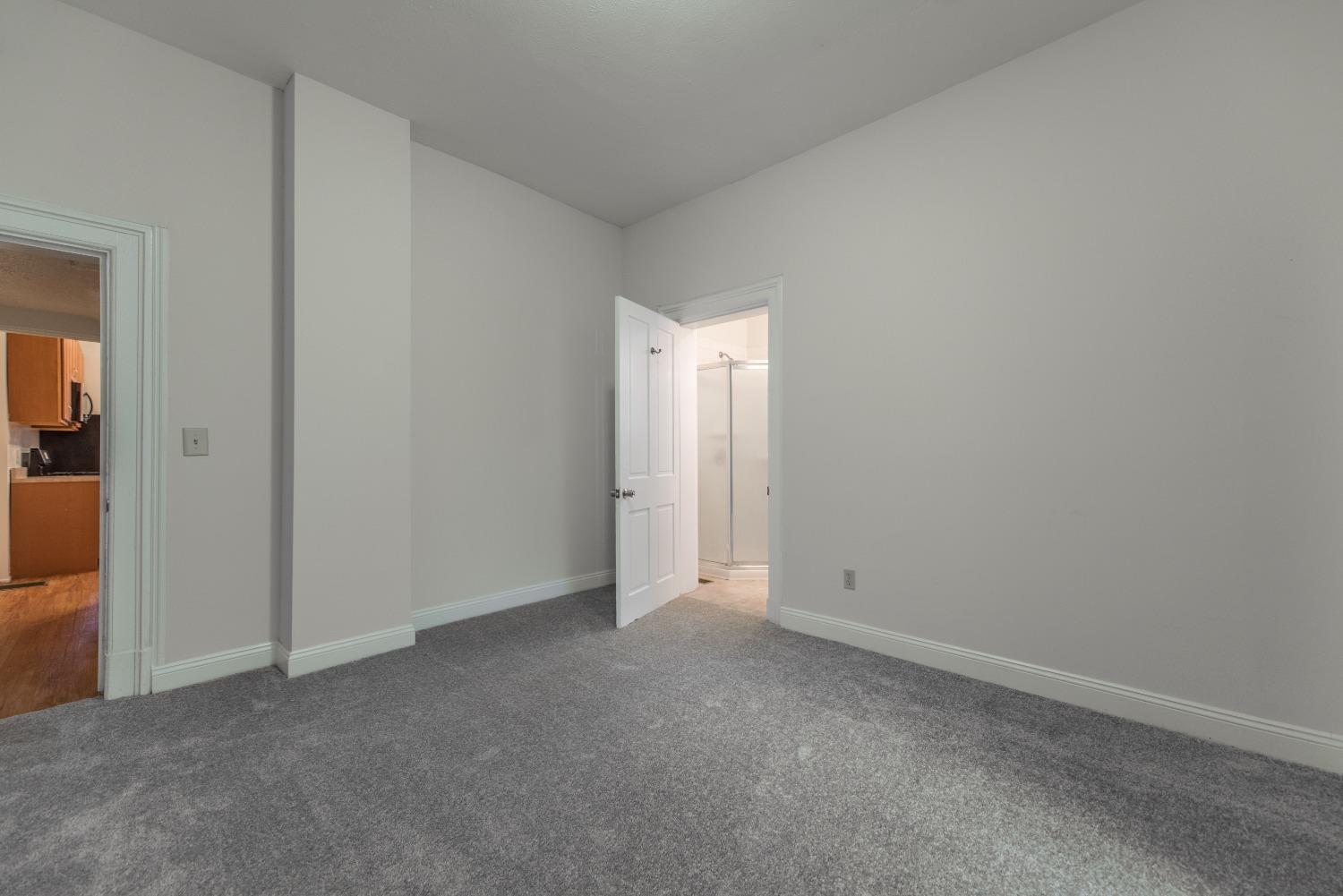 2728 Glendora Avenue