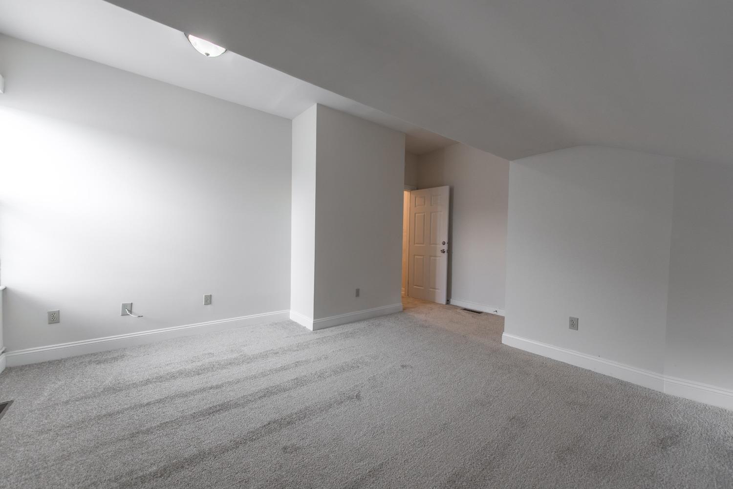 2728 Glendora Avenue