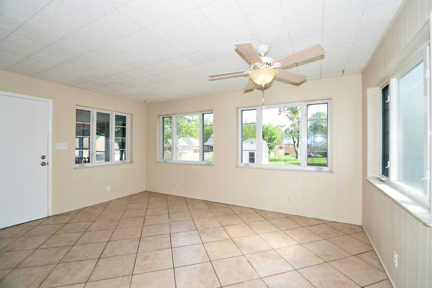 3782 St Johns Terrace