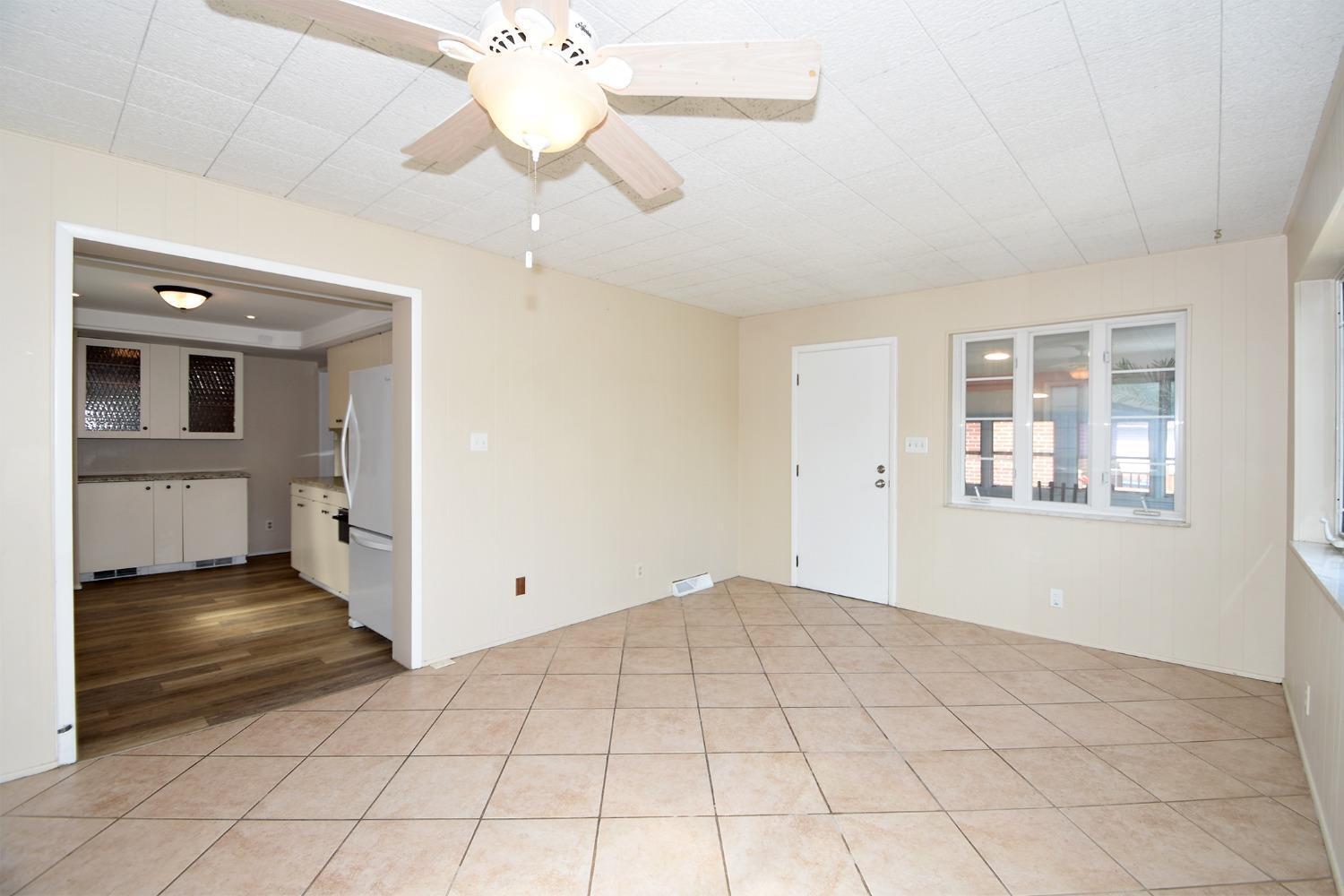 3782 St Johns Terrace