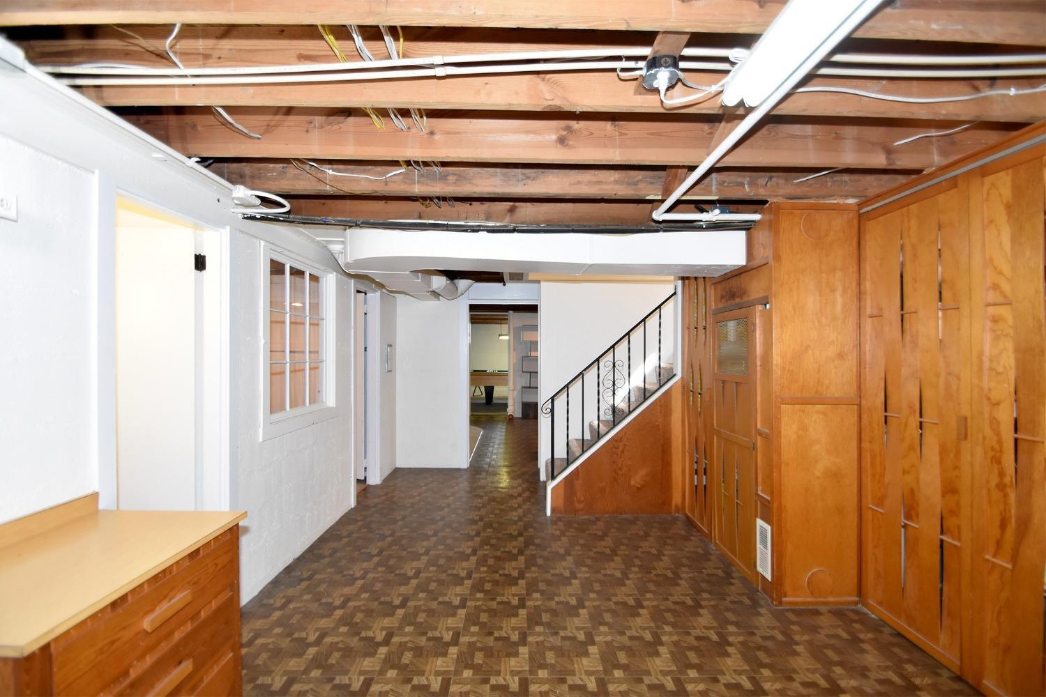 3782 St Johns Terrace