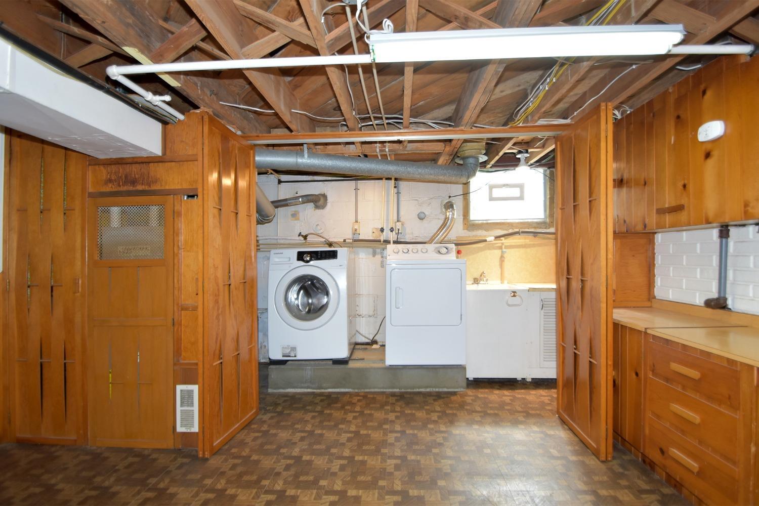 3782 St Johns Terrace