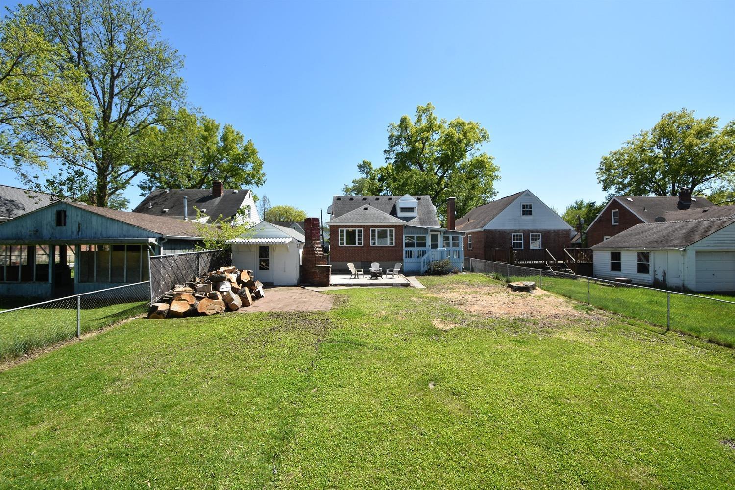 3782 St Johns Terrace