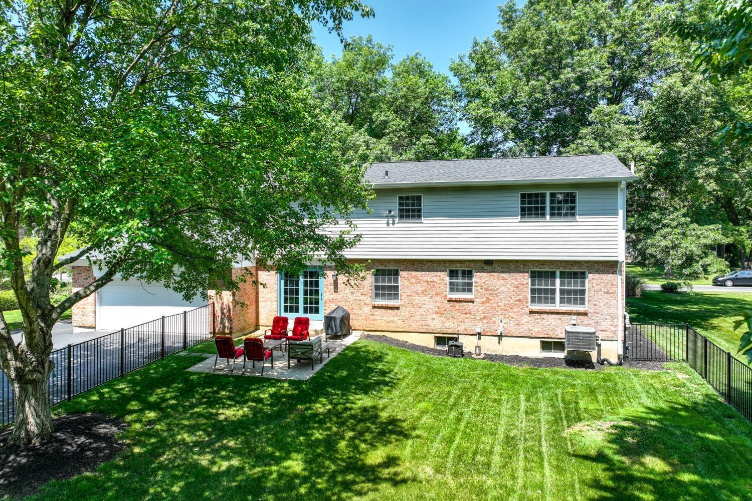 10802 Stockbridge Lane