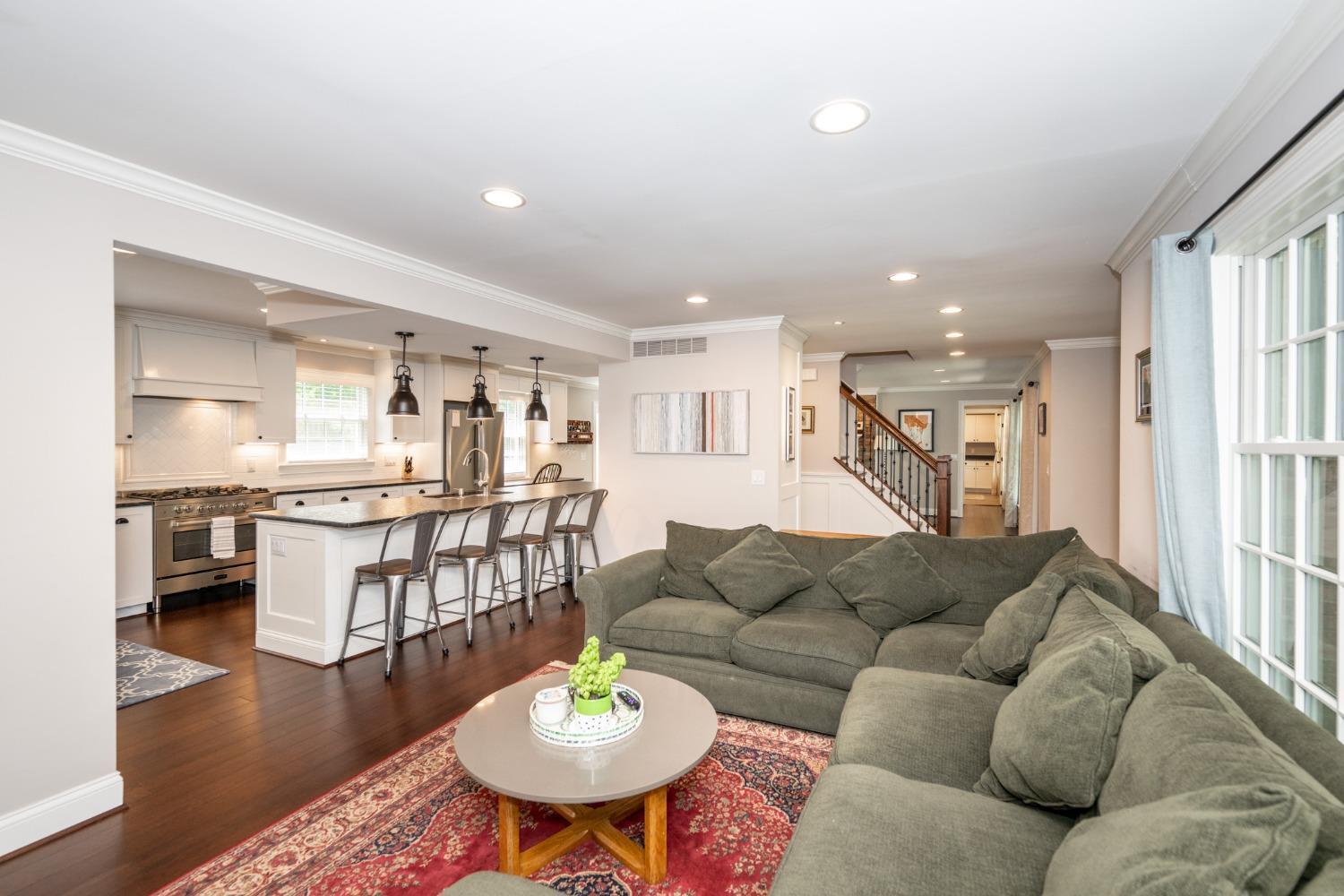 10802 Stockbridge Lane