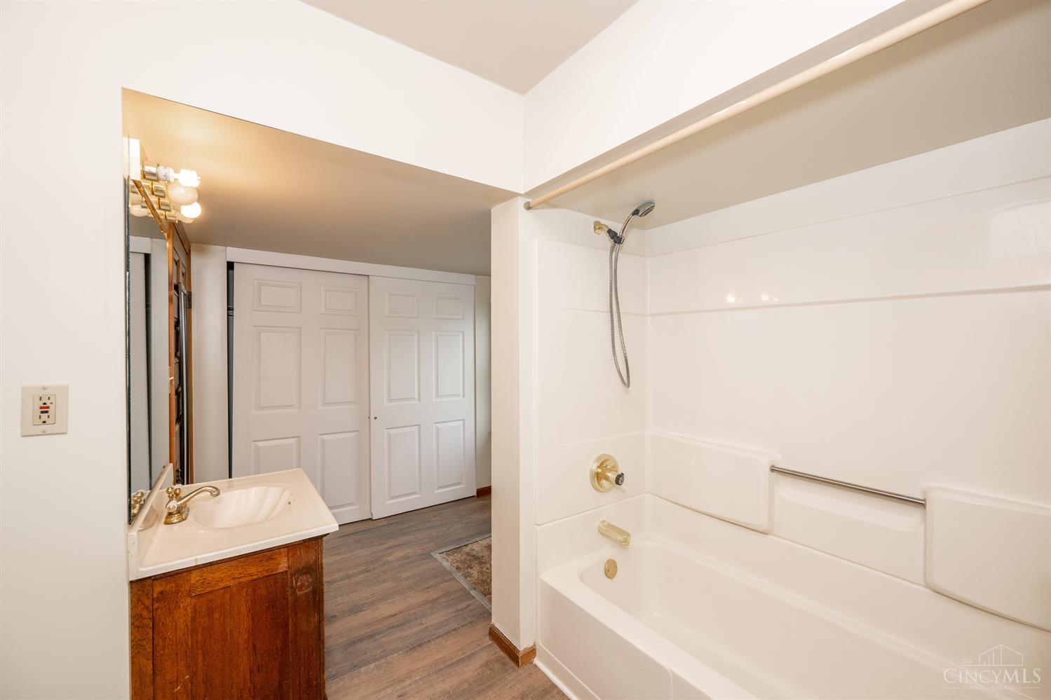 3246 State Route 132