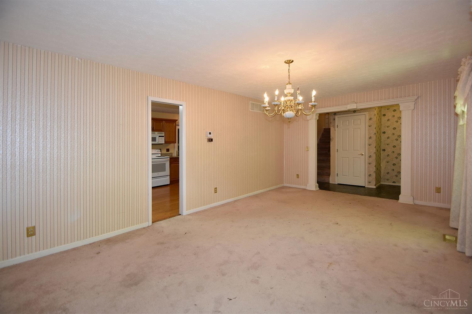 8840 Creekwood Drive