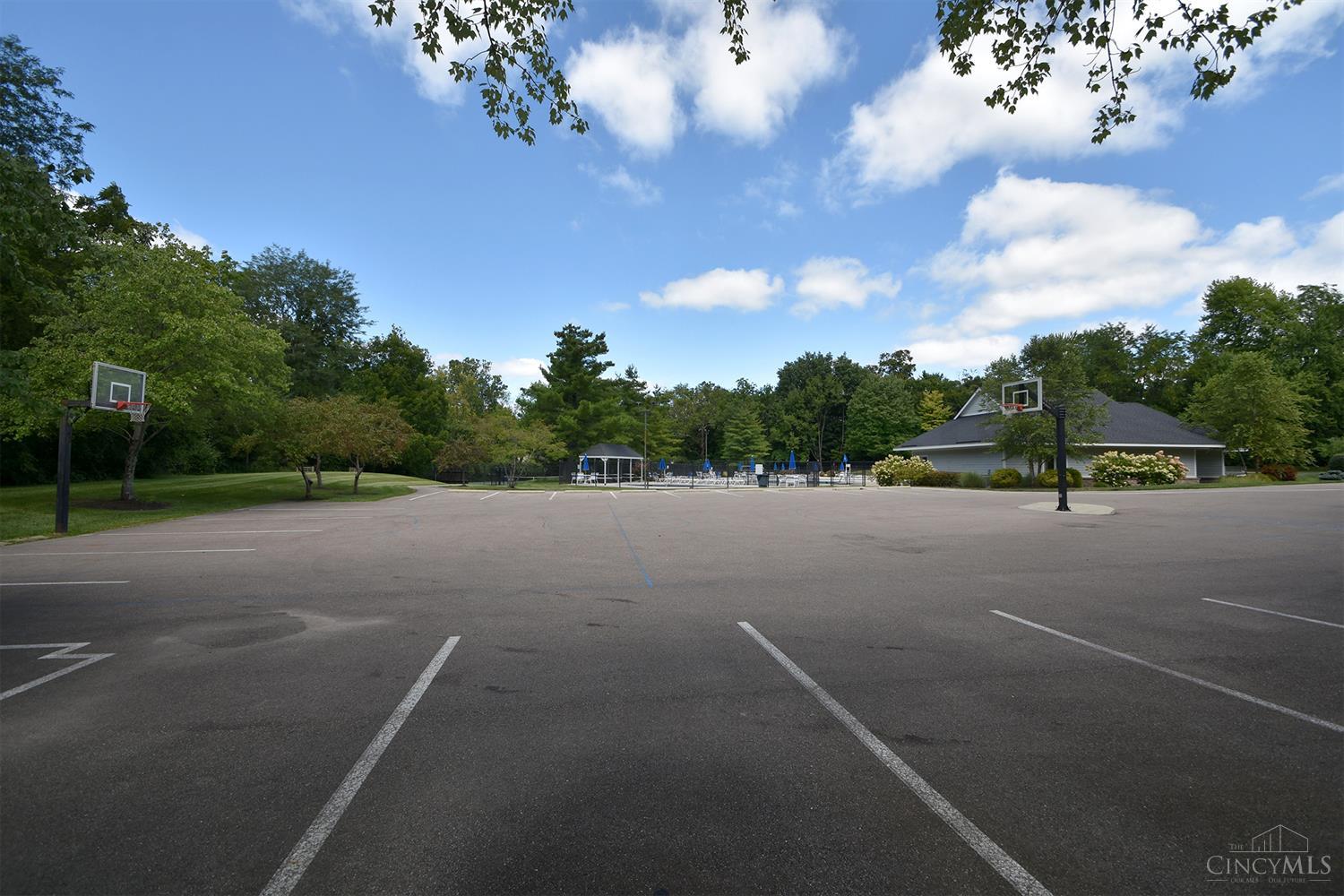 8840 Creekwood Drive