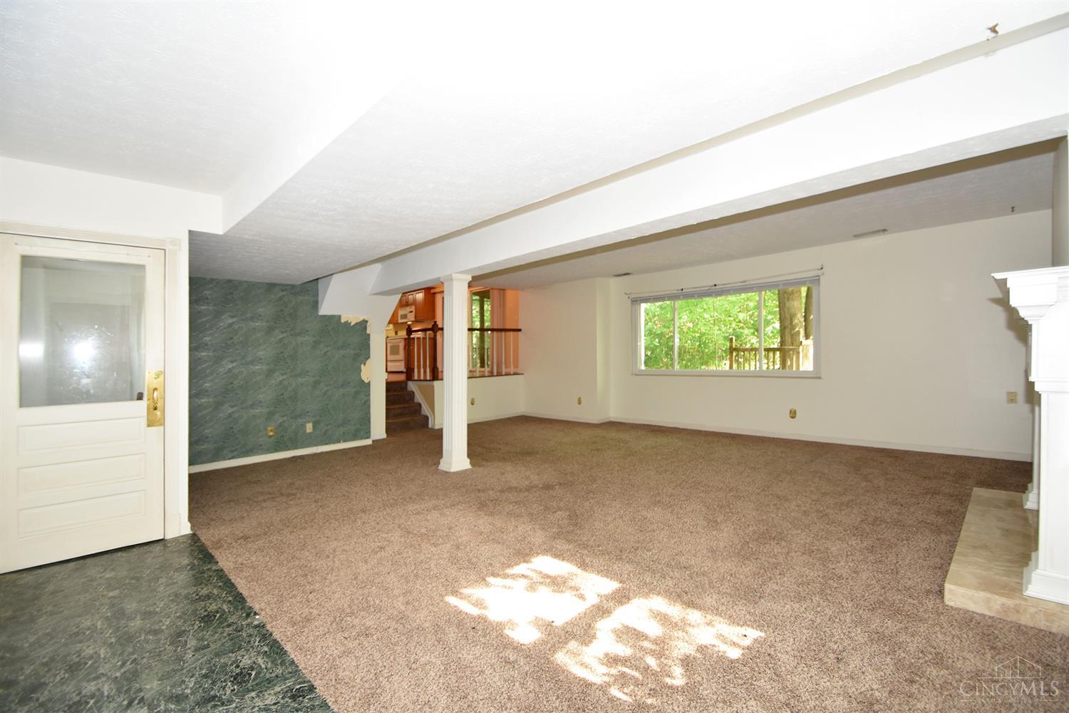 8840 Creekwood Drive