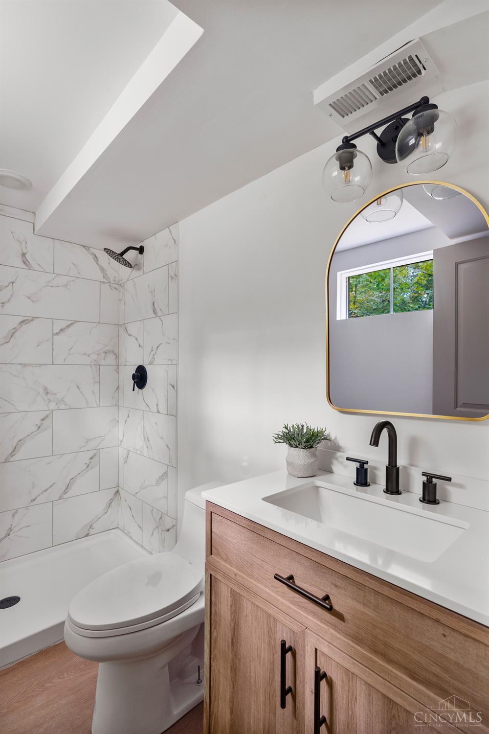 5484 Carterway Drive