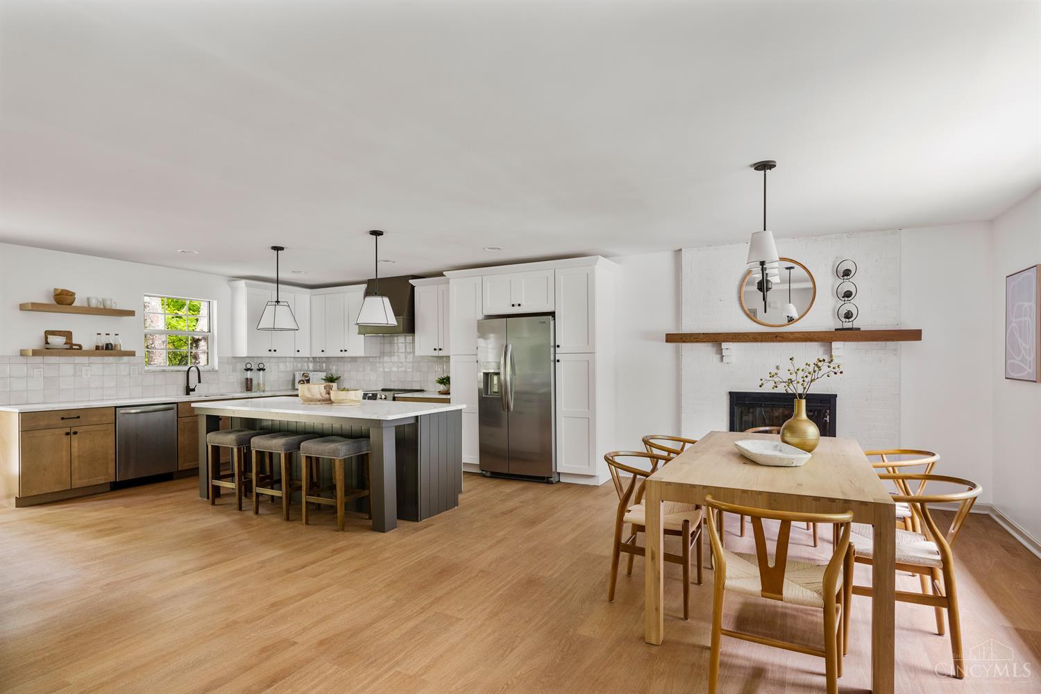 5484 Carterway Drive