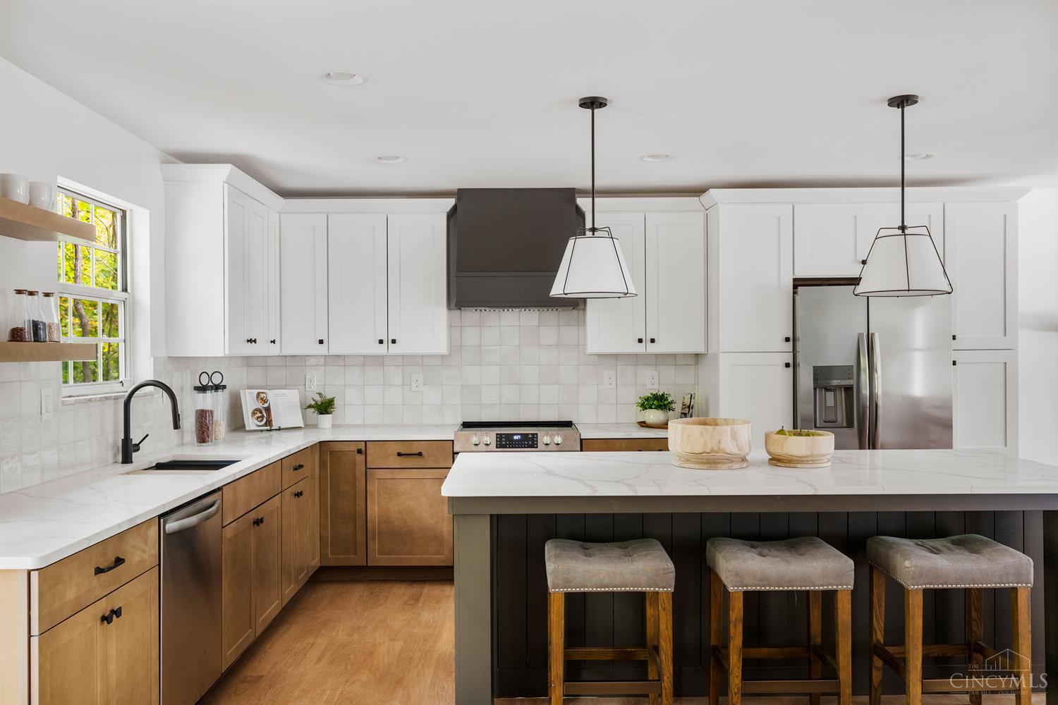 5484 Carterway Drive