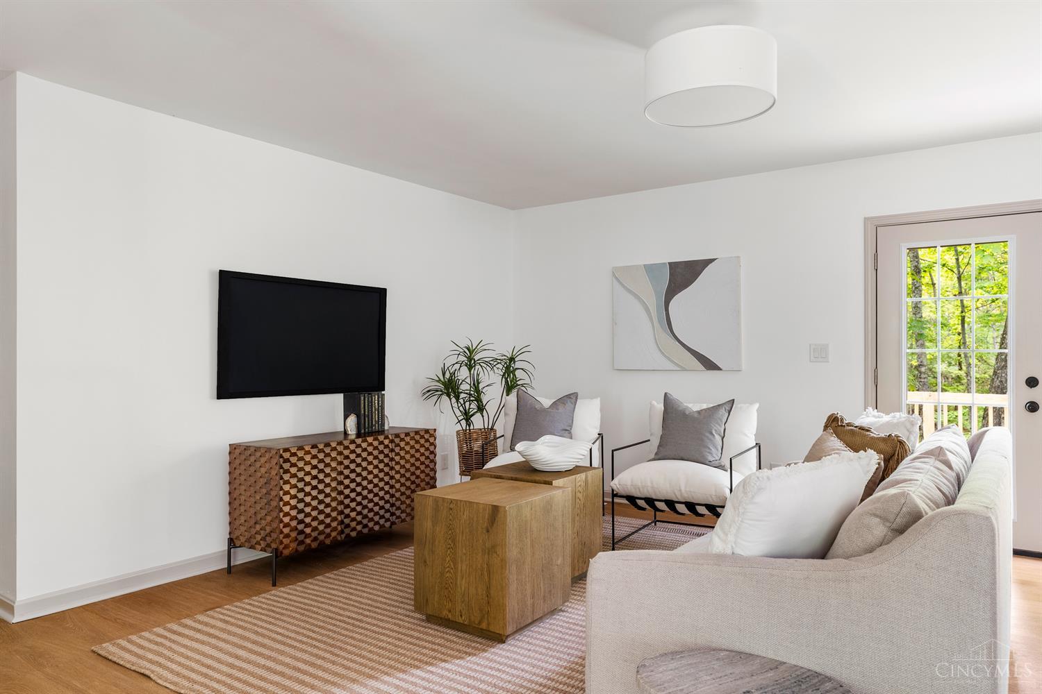 5484 Carterway Drive