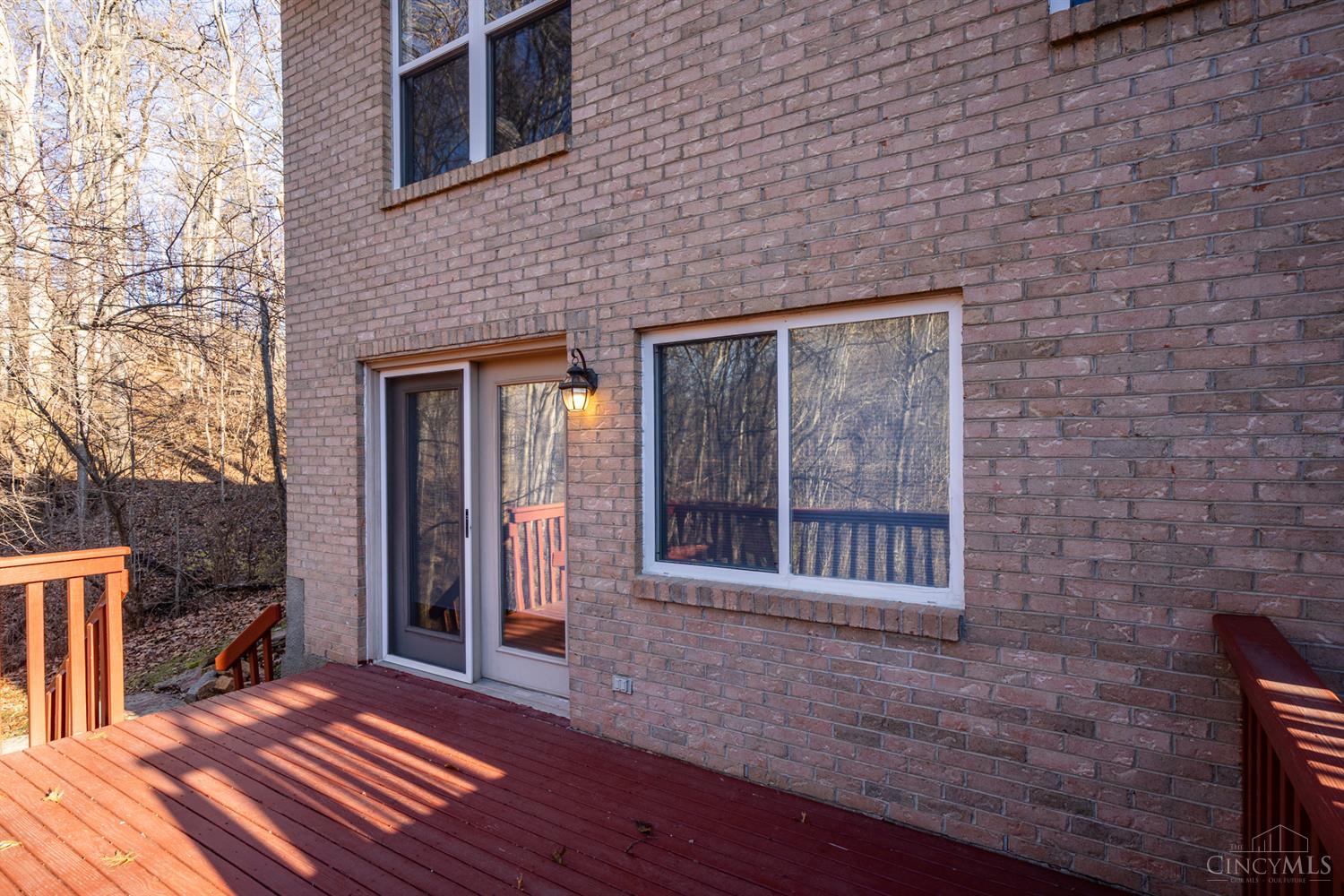 2333 Shimmering Bay Lane