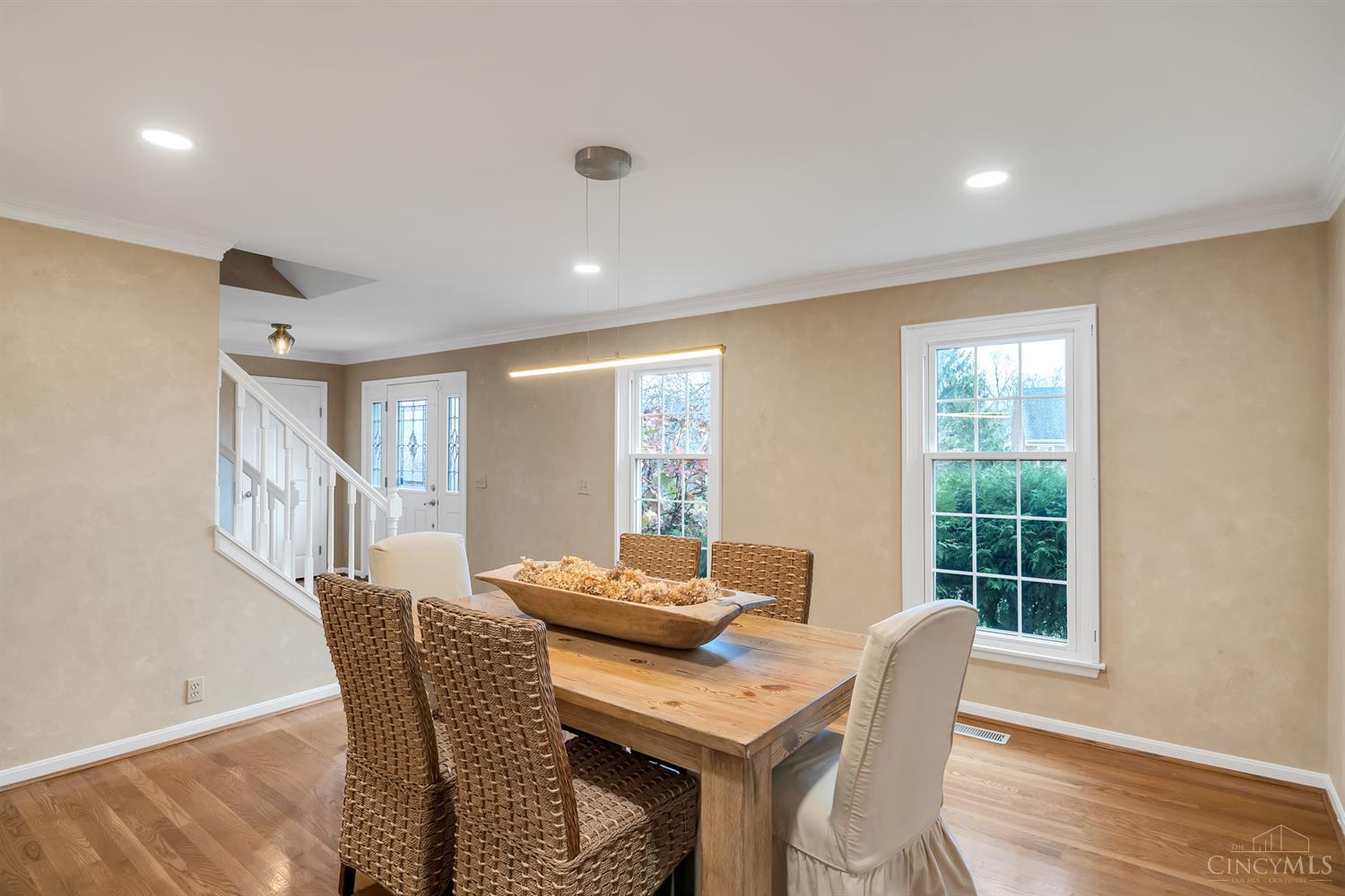 2725 Lawyers Point Drive