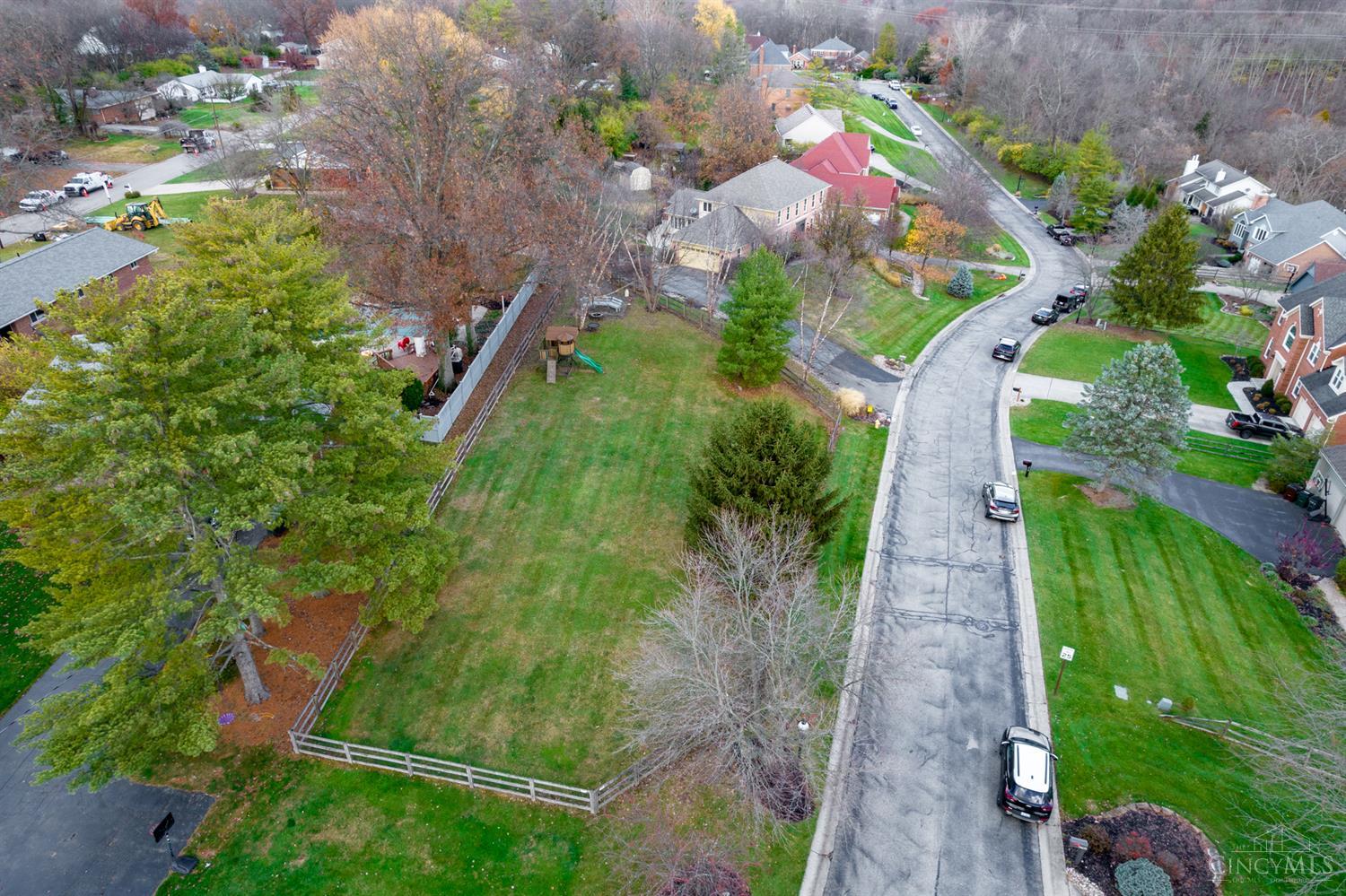 2725 Lawyers Point Drive