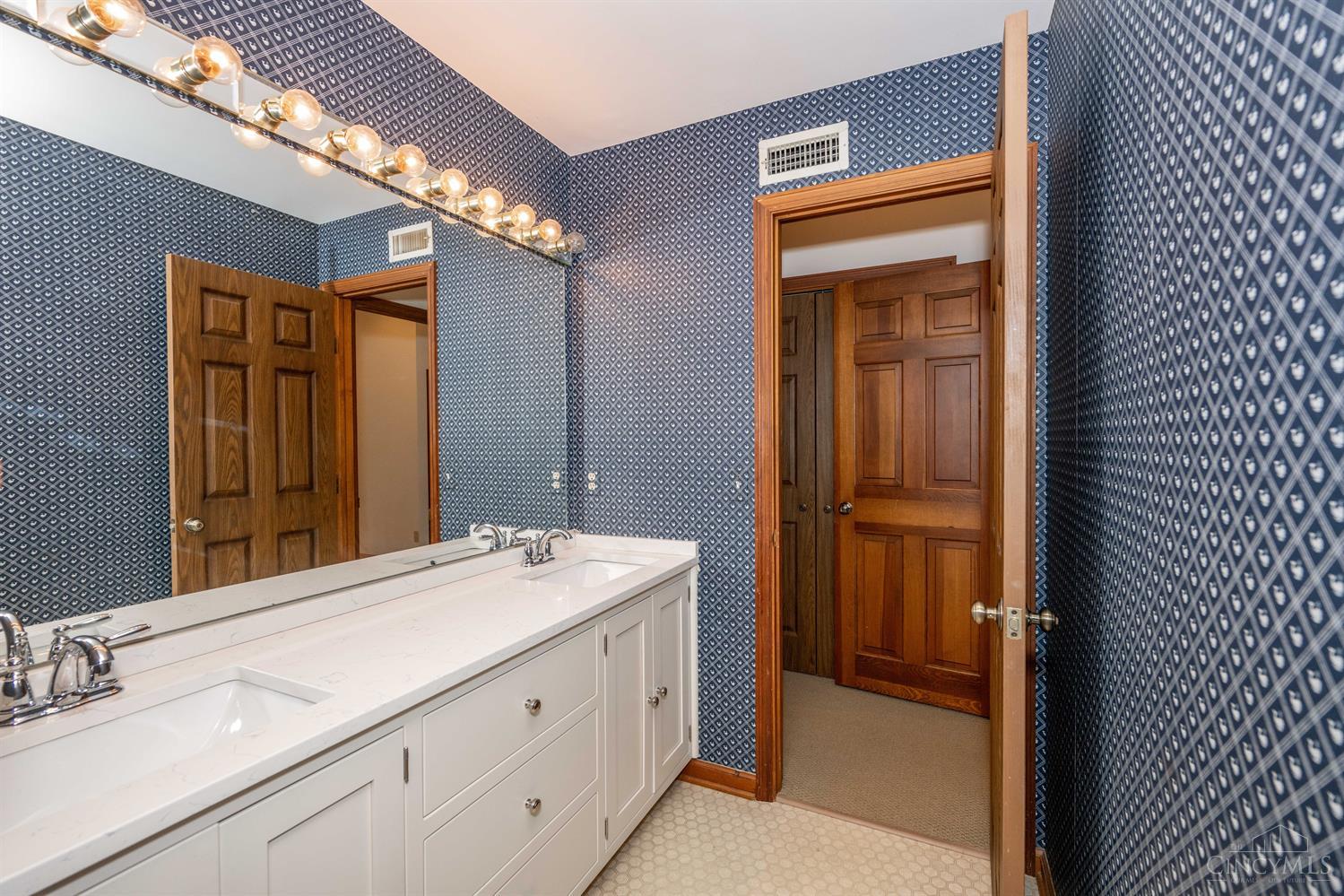 1970 Kresswood Circle