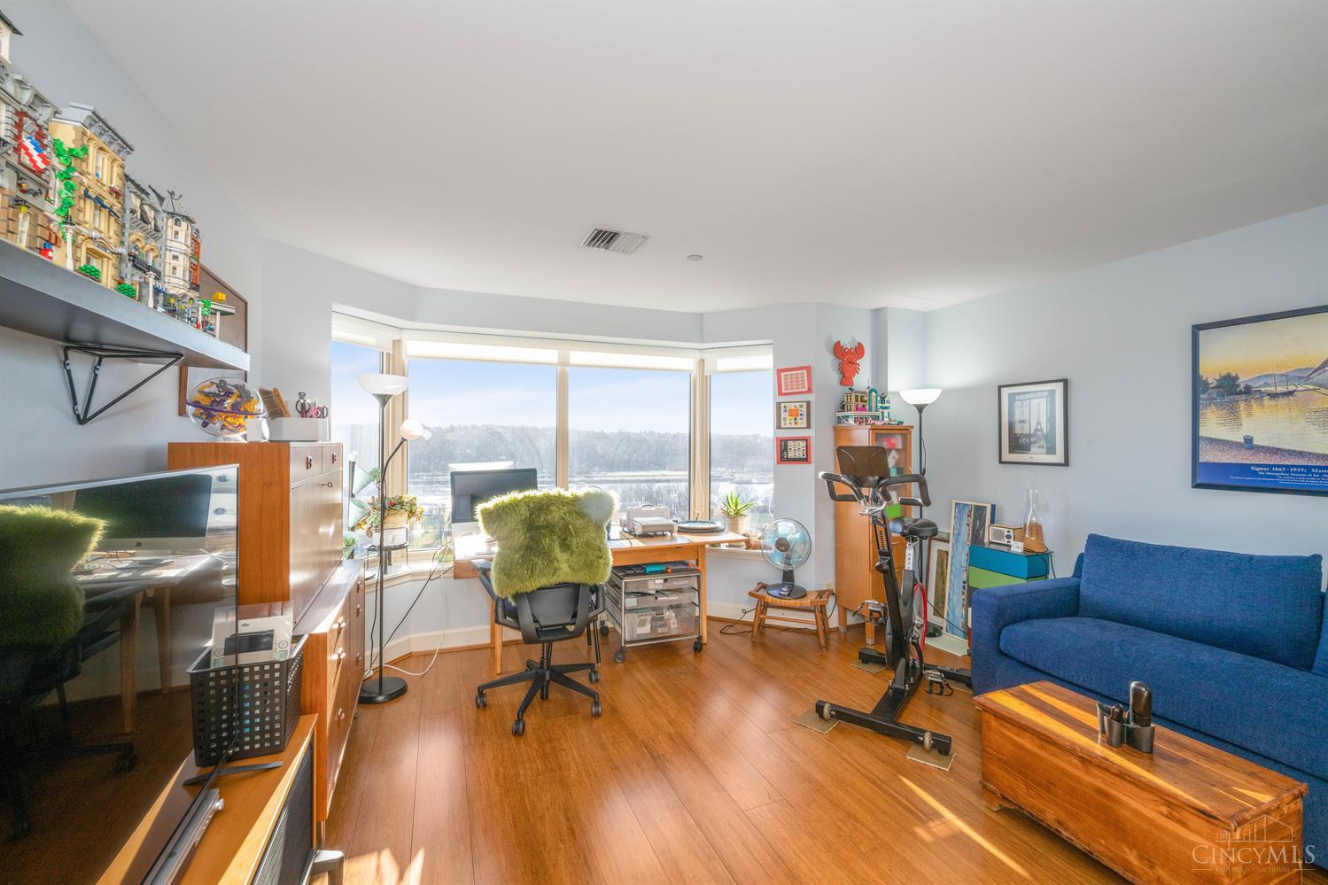 3435 Golden Avenue 1002