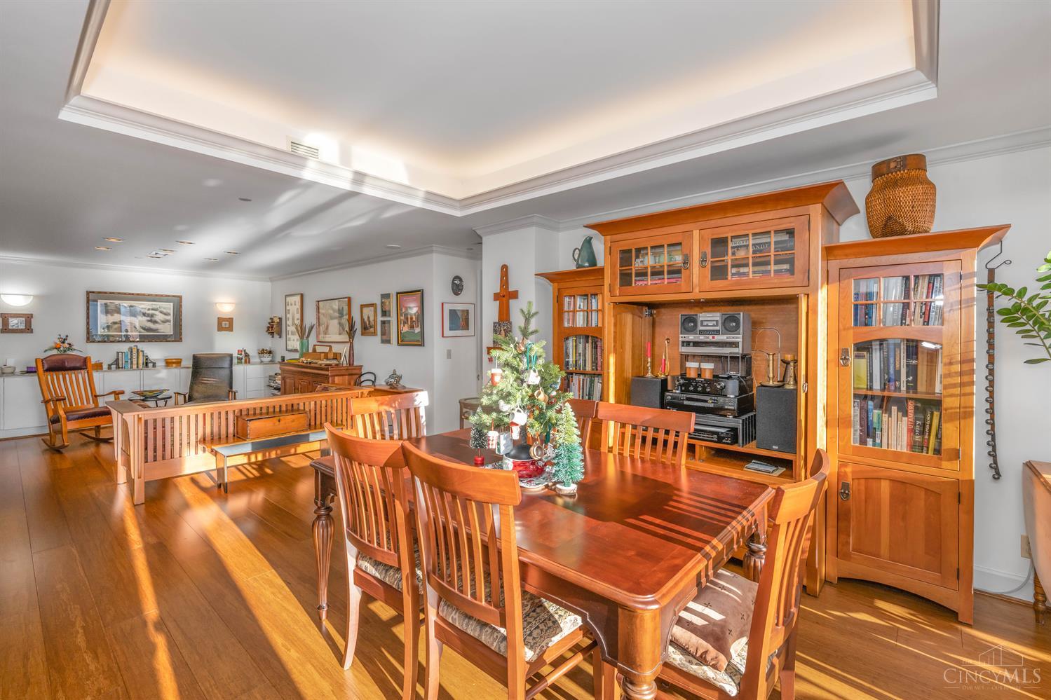 3435 Golden Avenue 1002