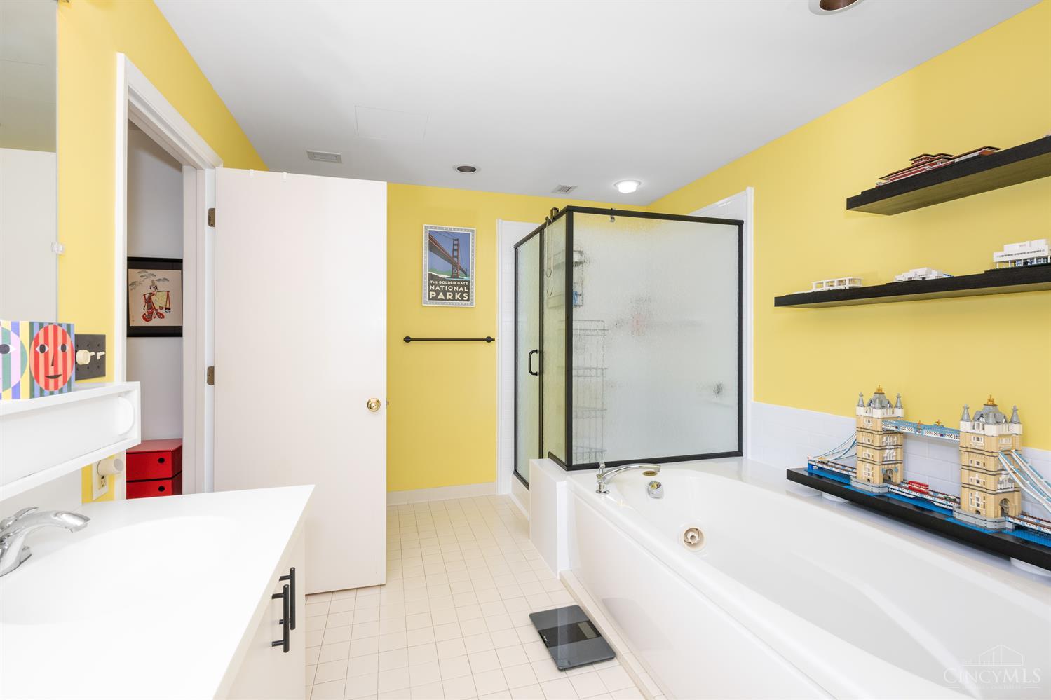 3435 Golden Avenue 1002