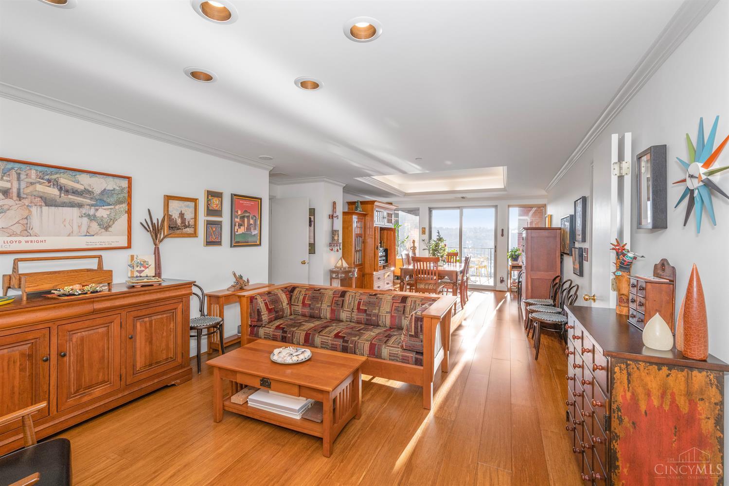 3435 Golden Avenue 1002