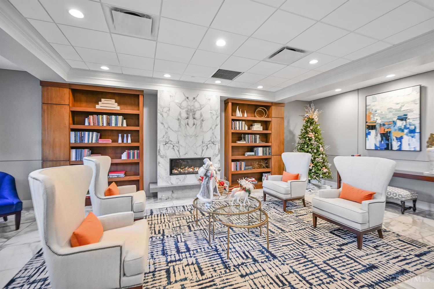 3435 Golden Avenue 1002