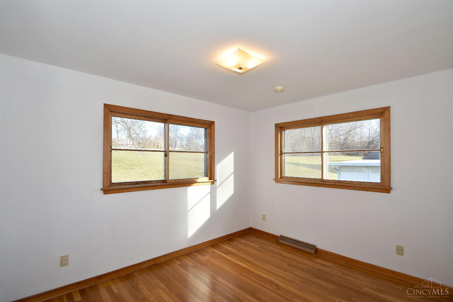 7626 Cincinnati Dayton Road