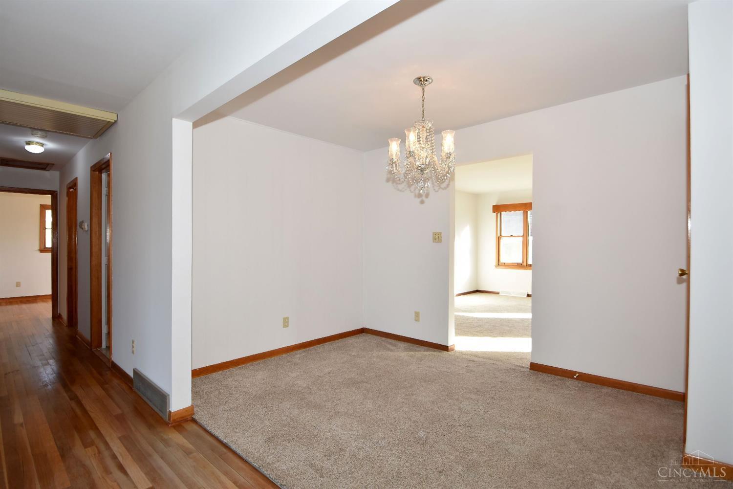 7626 Cincinnati Dayton Road