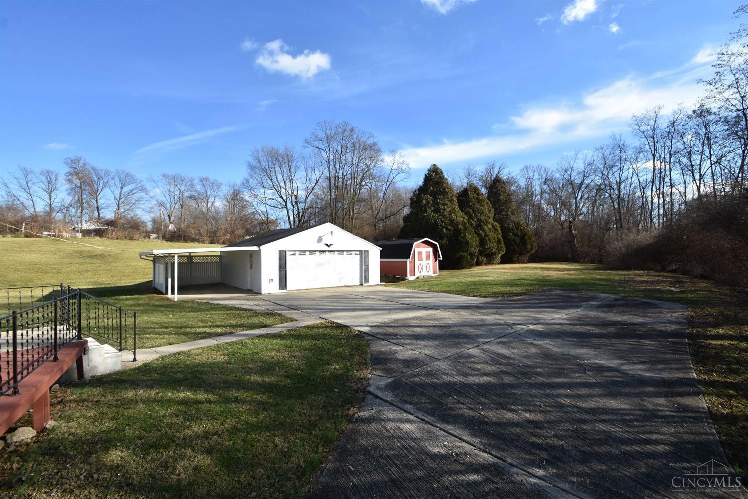 7626 Cincinnati Dayton Road