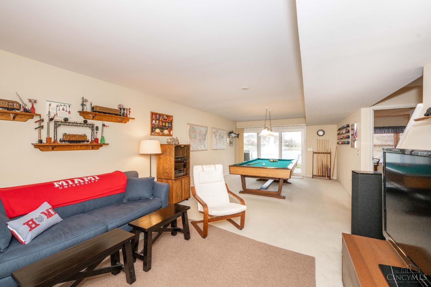 7162 White Oak Court