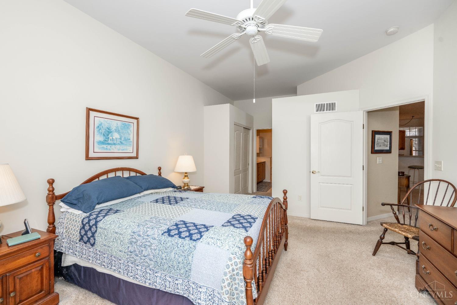 7162 White Oak Court