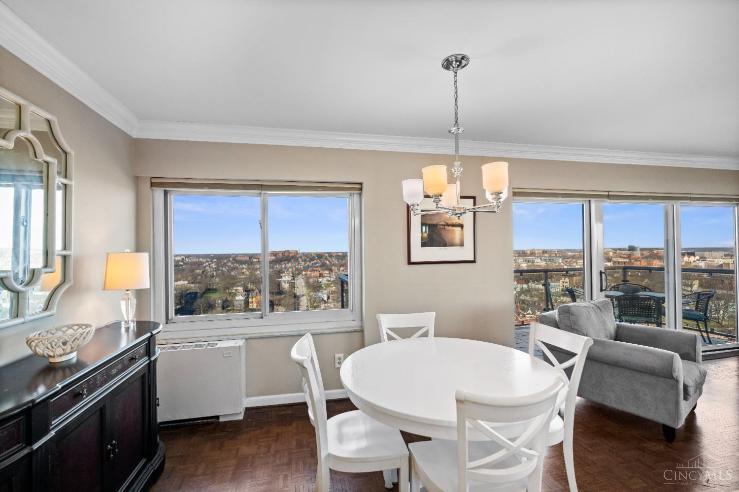 2200 Victory Parkway 2507