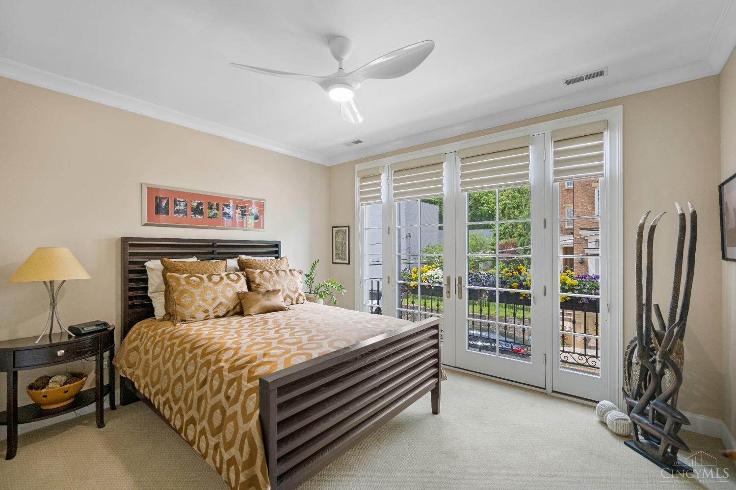 1134 Fort View Place