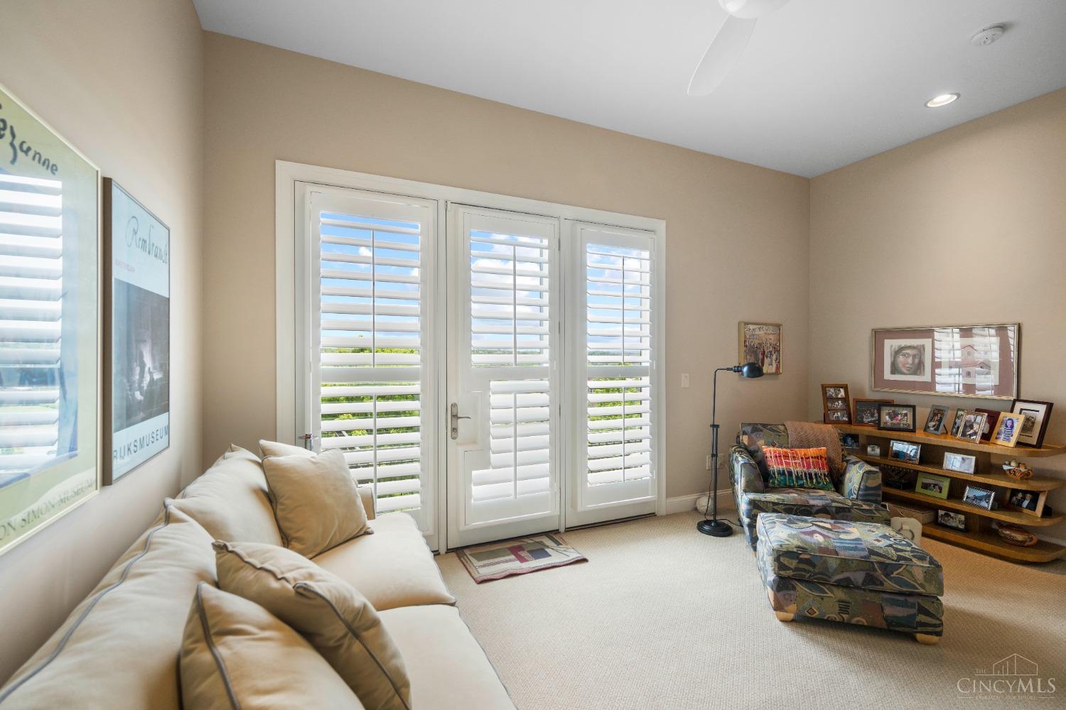 1134 Fort View Place